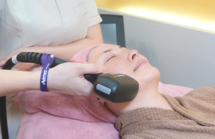 チタニウムリフト